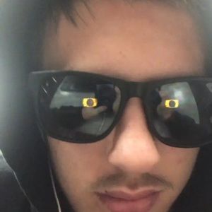 Meet your Posher, Adam